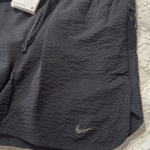 Nike Running Division Men’s Dri-FIT Brief-Lined Black Running Shorts Size Small - Picture 10 of 12